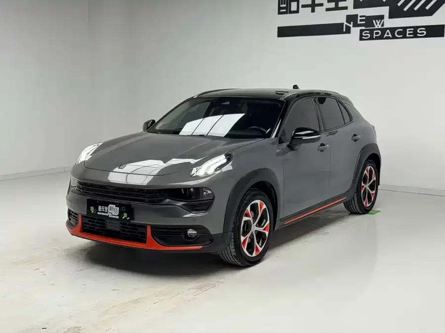 Lynk & Co 02