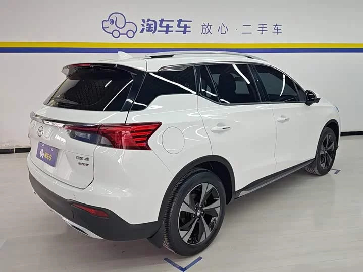 GAC Trumpchi GS4