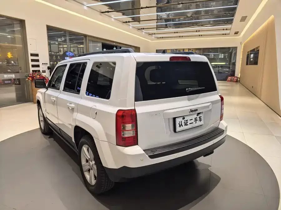 Jeep freelancer