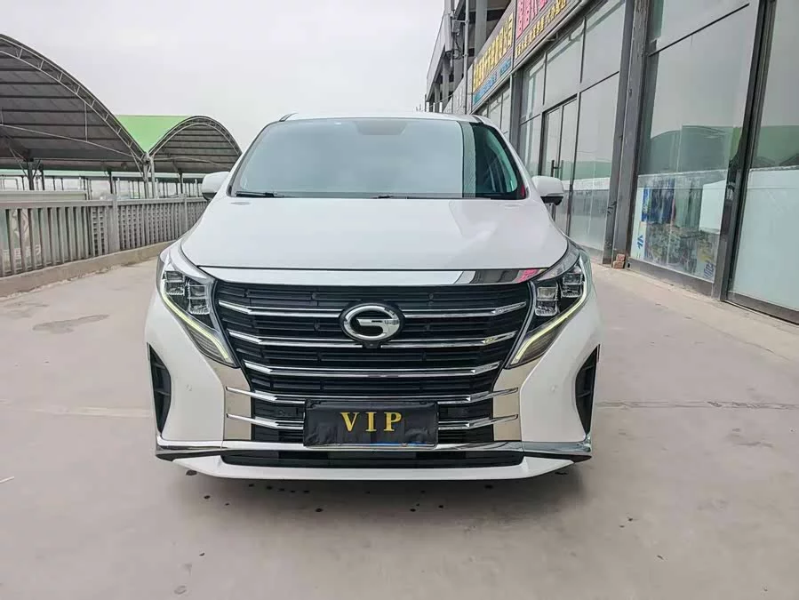 GAC Trumpchi M8