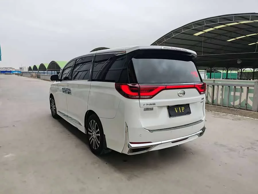 GAC Trumpchi M8