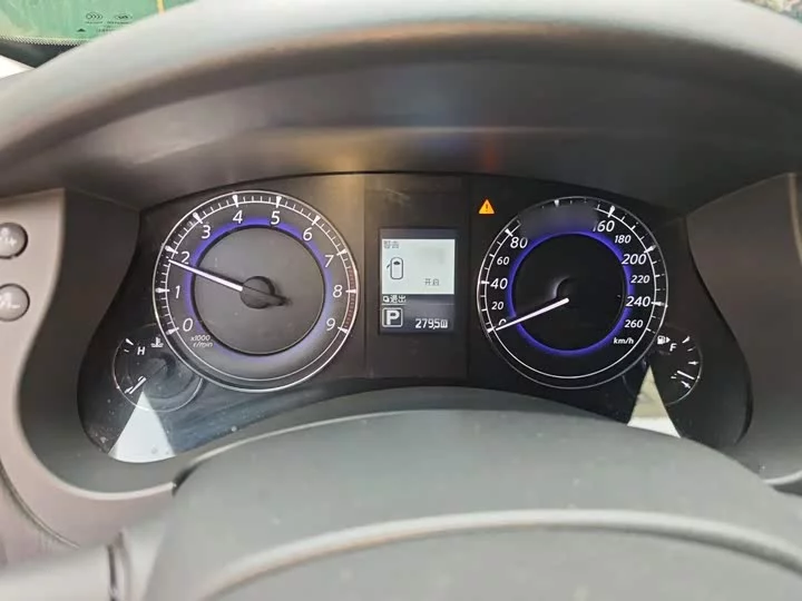 Infiniti QX50