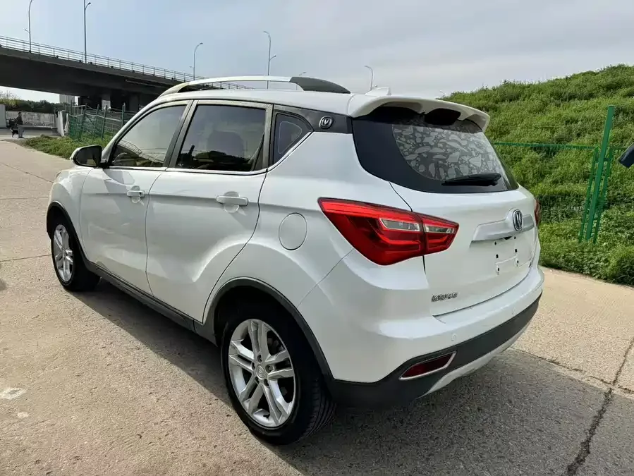 Changan CS35