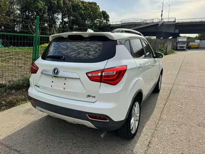Changan CS35