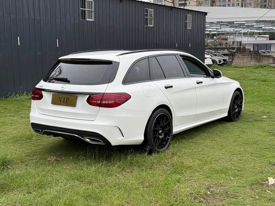 Mercedes-Benz C-Class