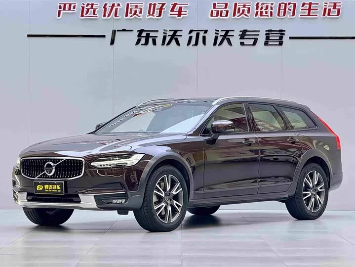 Volvo V90