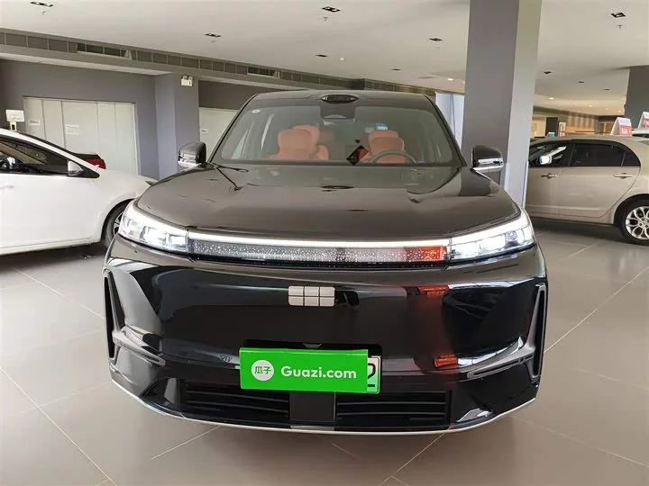 Geely Galaxy M9