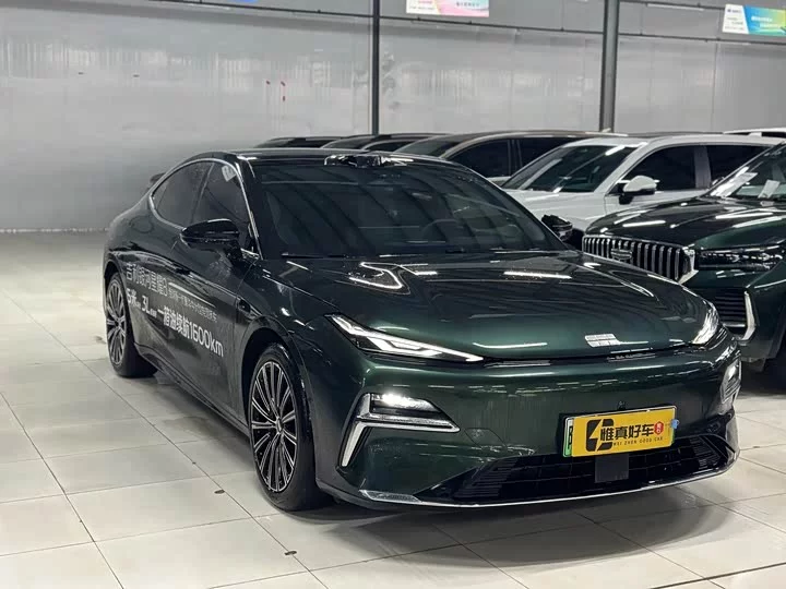 Geely Galaxy Star 8