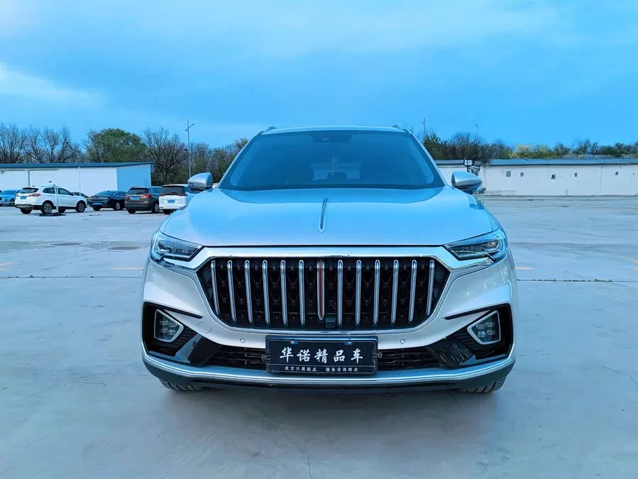 Hongqi HS5