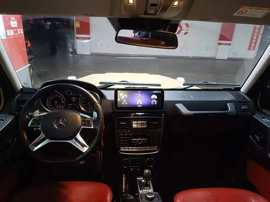 Mercedes Benz G-rated