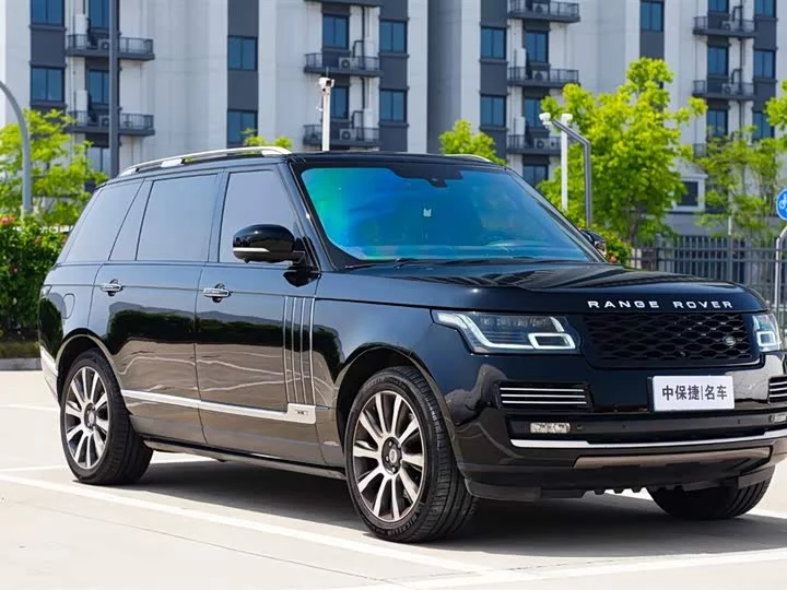 Land Rover range rover