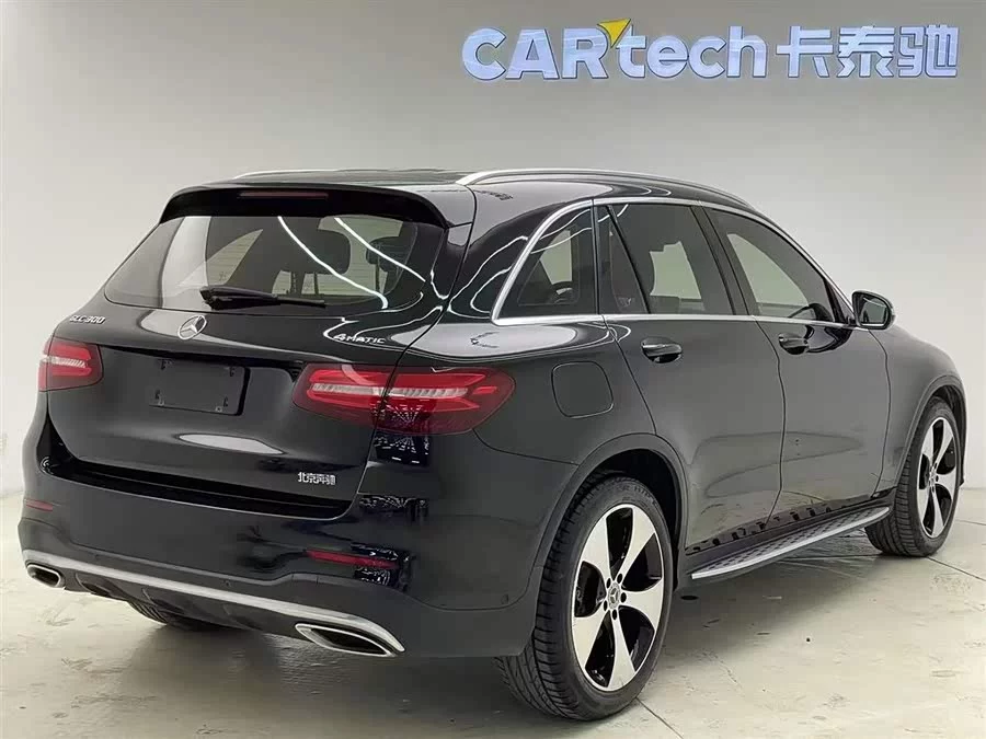 Mercedes Benz GLC