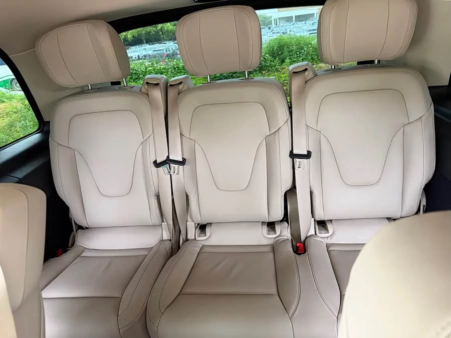 Mercedes Benz Class V