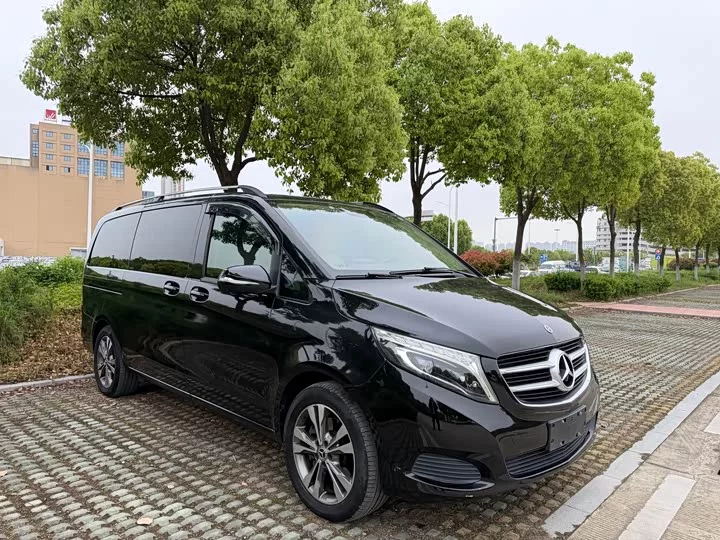 Mercedes-Benz Class V