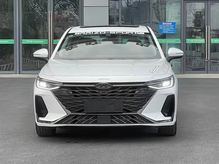 Chery Arrizo 8