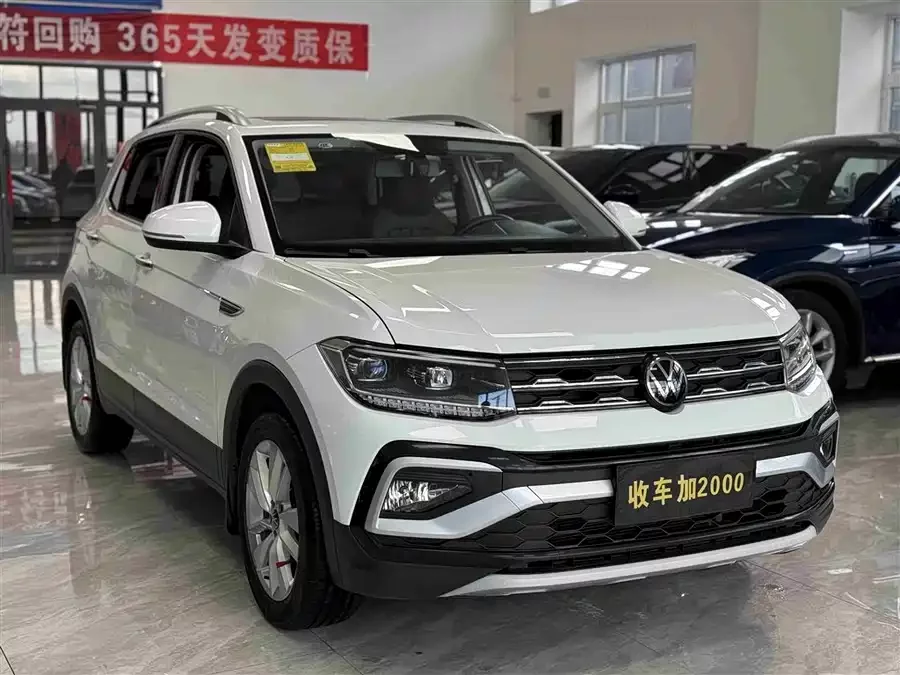 Volkswagen T-Cross (Tukai)