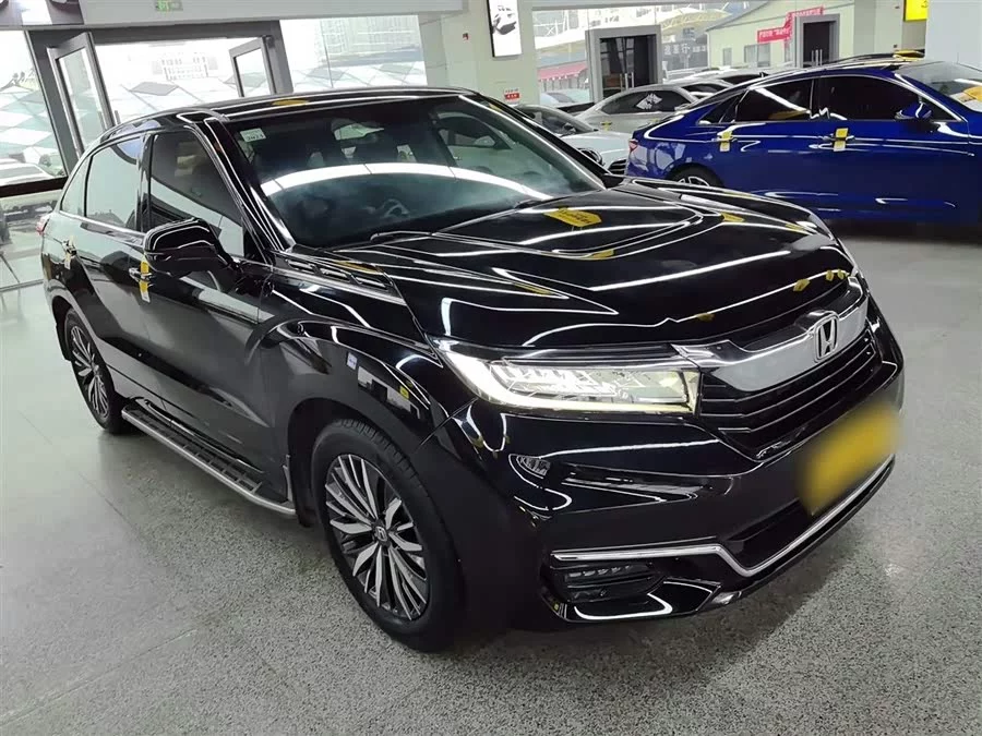 Honda Crown Road