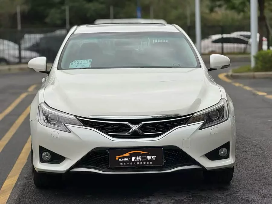 Toyota Reiz