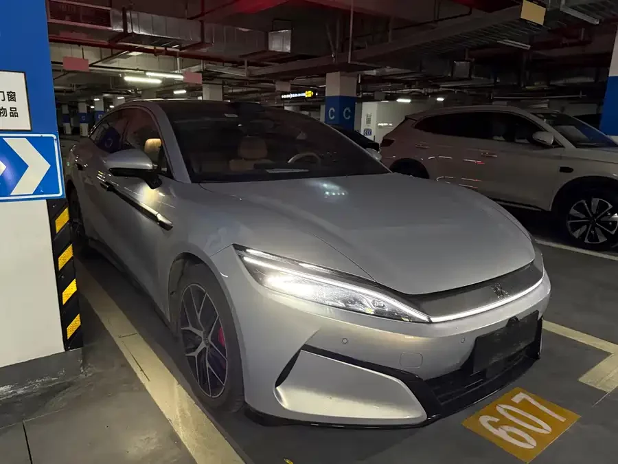 BYD Han L