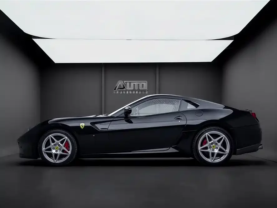 Ferrari 599