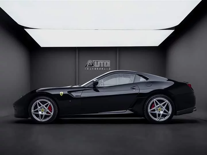 ferrari 599