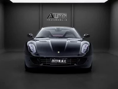 Ferrari 599