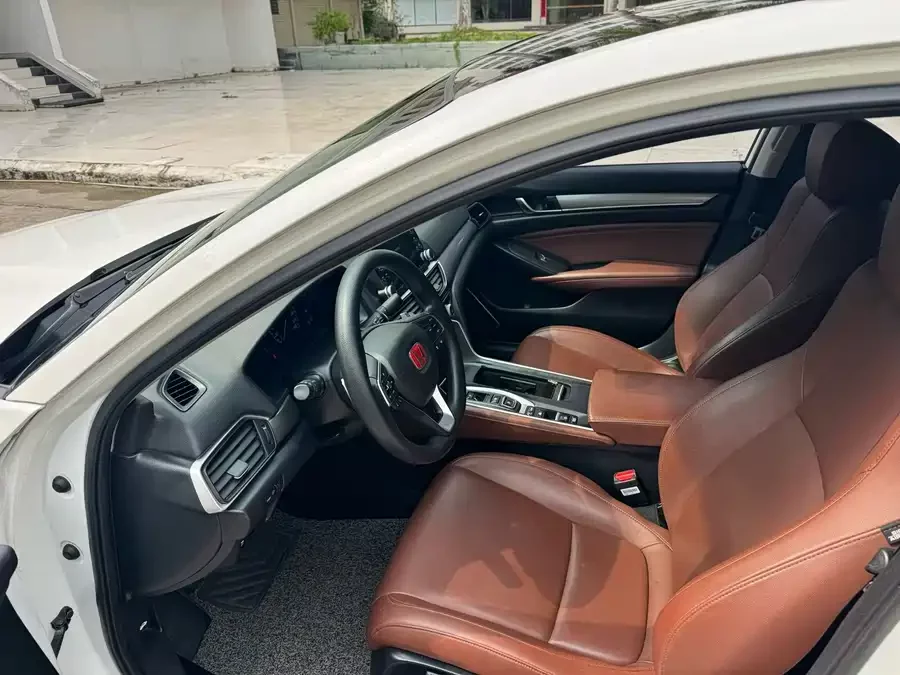 Honda Inspire
