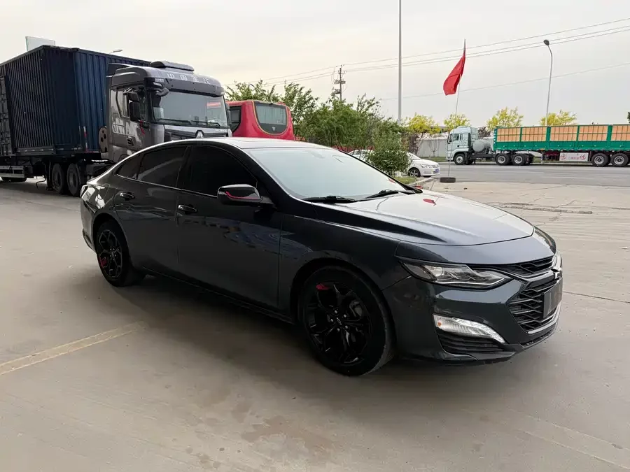Chevrolet Malibu XL