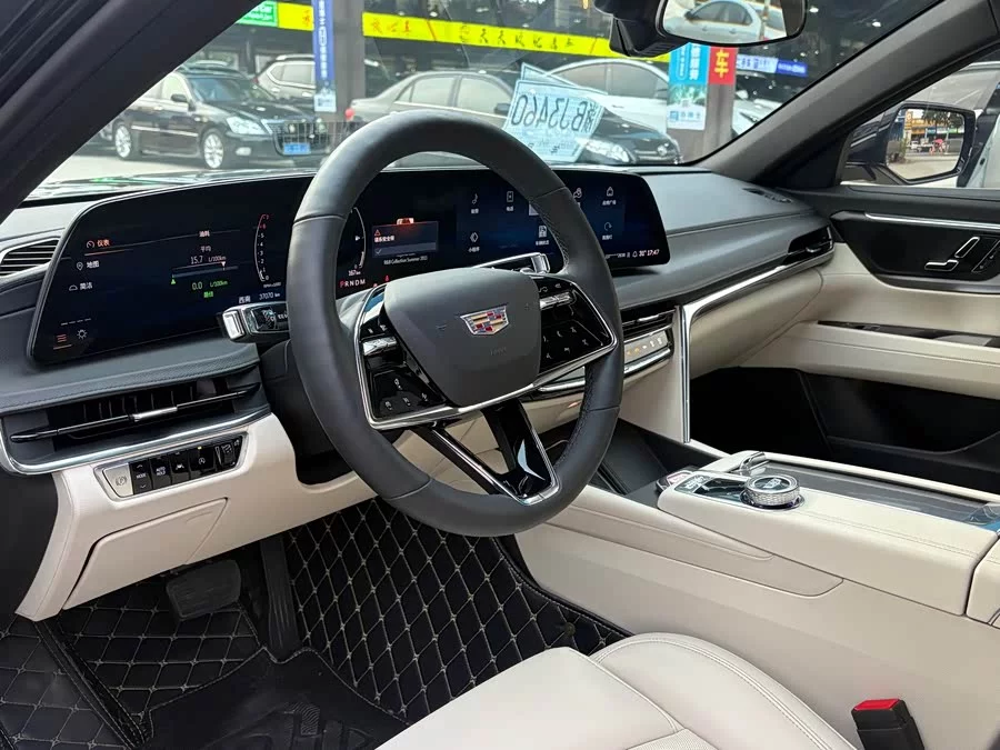 Cadillac CT6