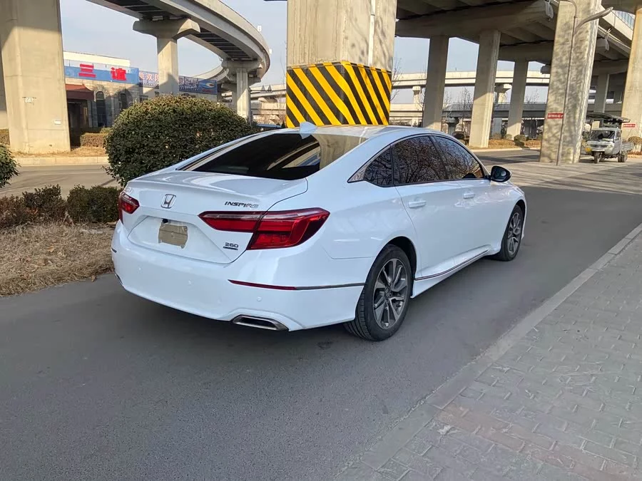 Honda Inspire