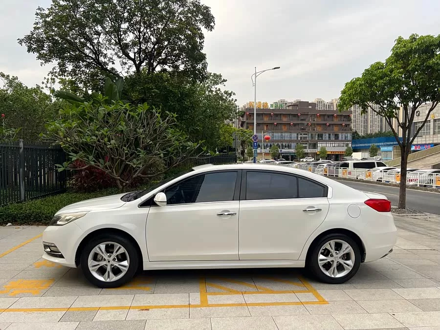 Zotye Z500