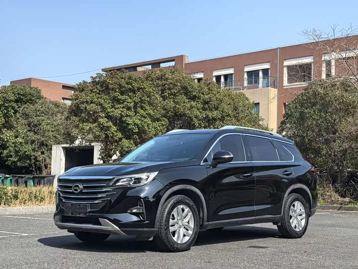 GAC Trumpchi GS5