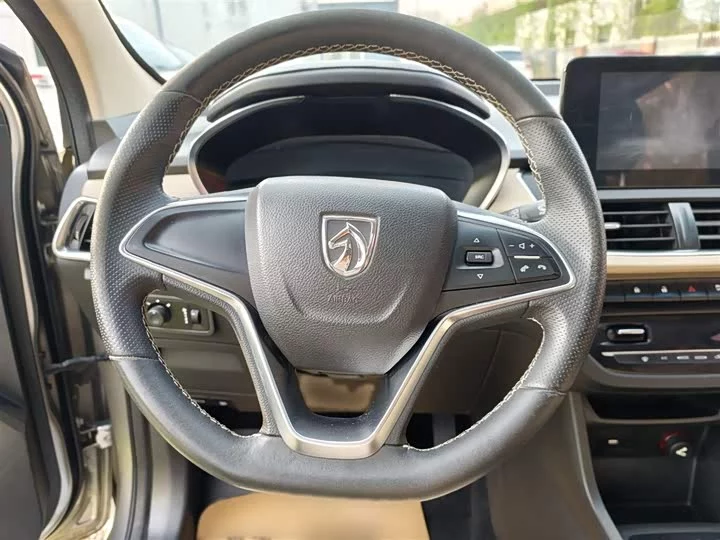Baojun 360