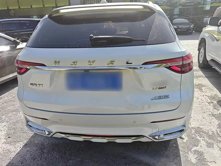 Haval F7