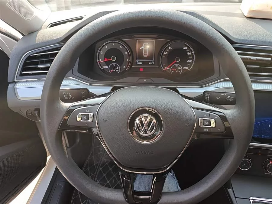 Volkswagen Lingdu