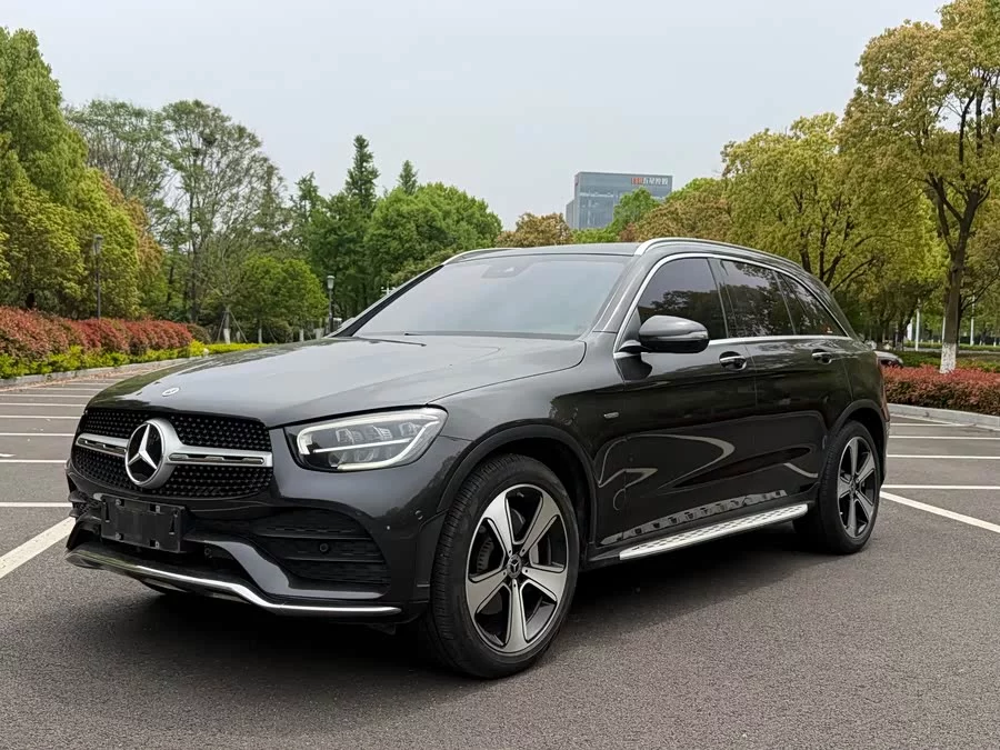 Mercedes Benz GLC