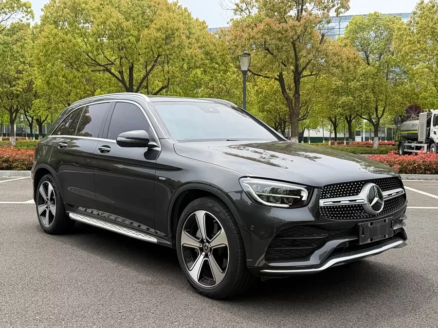 Mercedes Benz GLC