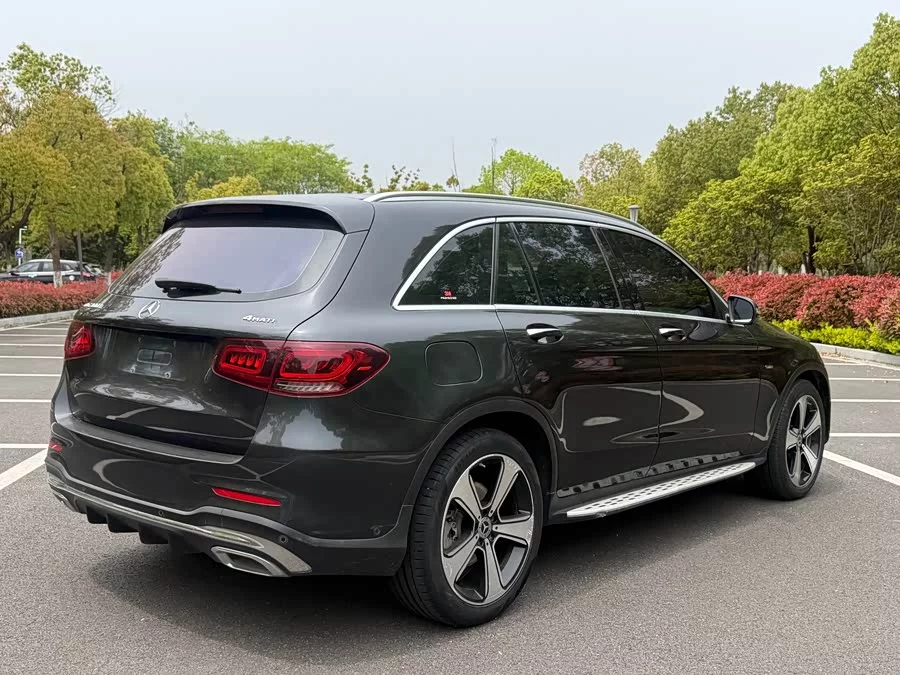 Mercedes Benz GLC