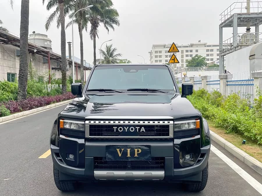 Toyota Prado