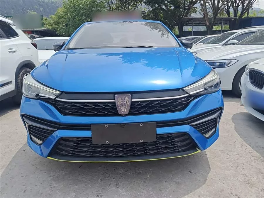 Roewe i5