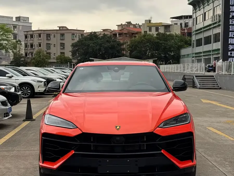 Lamborghini Urus SE