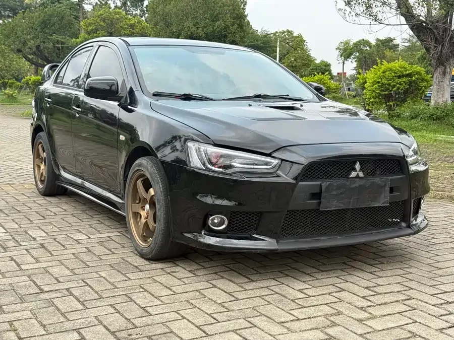 Mitsubishi Wing God