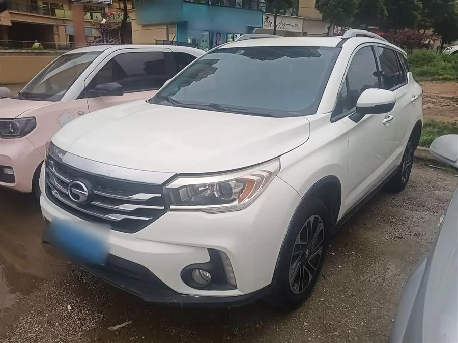 GAC Trumpchi GS4
