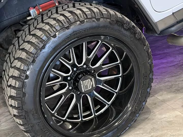 Hummer H2