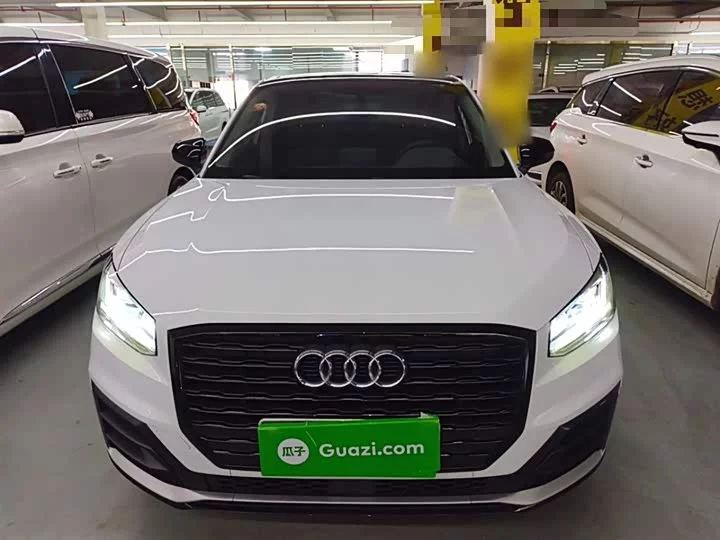 Audi Q2L