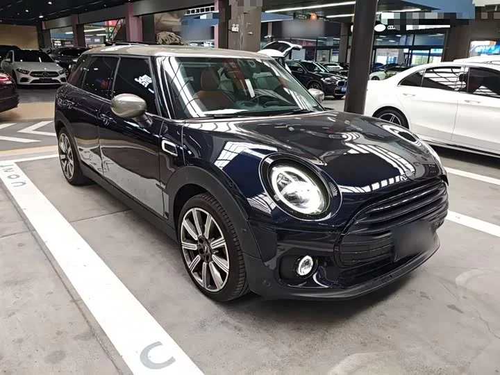MINI CLUBMAN