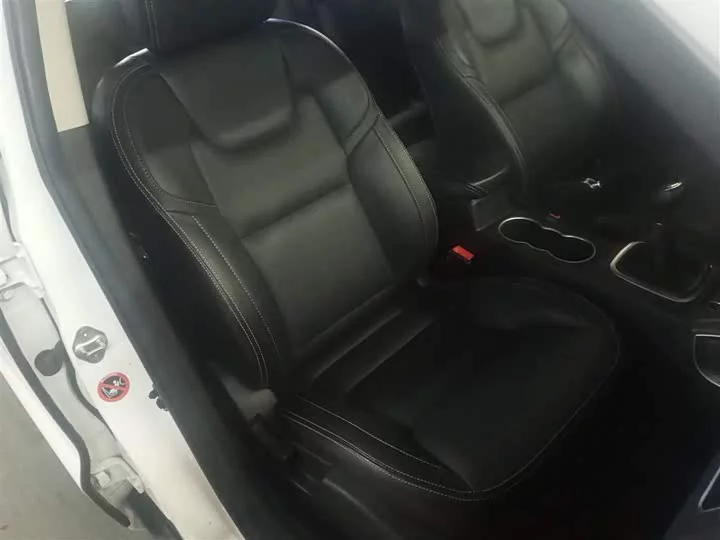 Geely Vision X6