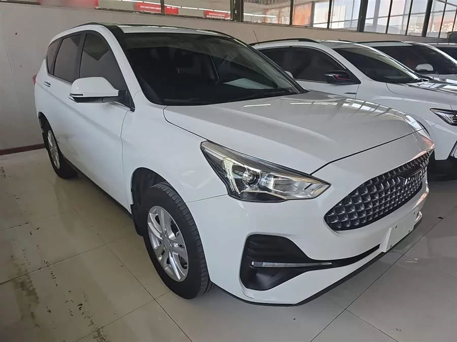 Haval M6