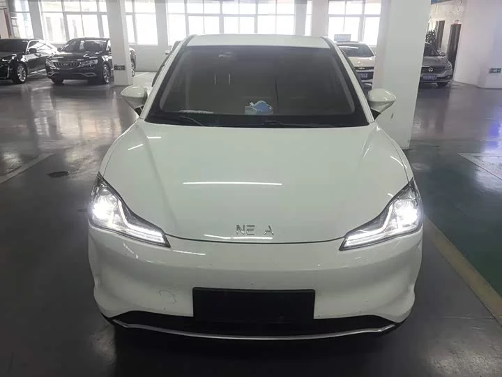 NETA Nezha V