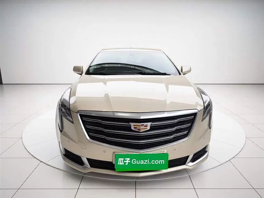 Cadillac XTS